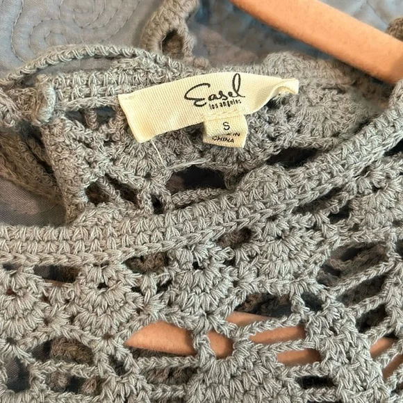 NWOT Beautiful women’s EASEL dress - Picture 15 of 16